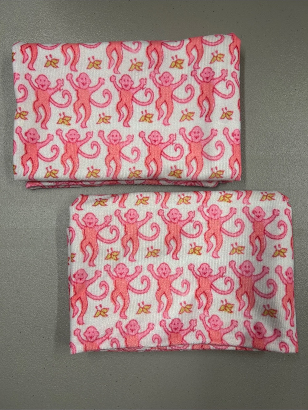 2 Roller Rabbit Pink Monkey with Banana Pillowcases Sham Pillow Covers Zip Up